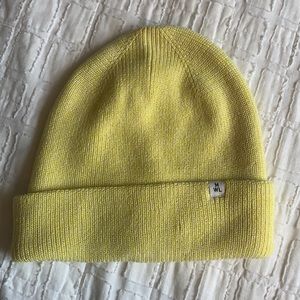 Madewell yellow beanie